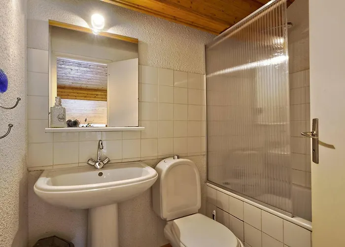 Lejlighed Duplex T3 Avec Terrasse A 250m De La Plage, Centre - Fr-1-433-130